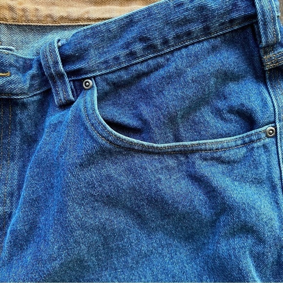 Duluth Trading Co. Men's Jeans - Picture 5 of 10